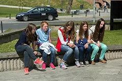 Красноярская школьница, впавшая в кому после драки с одноклассницей, скончалась