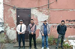 Силовики нагрянули в хостел с мигрантами на Елизавете