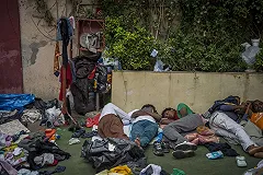 Венгрия построит стену против мигрантов на границе с Сербией