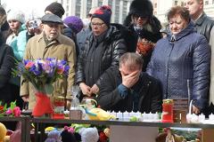 Отец «пьяного» мальчика обвинил Вострикова в пиаре на кемеровской трагедии