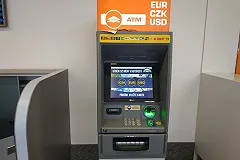 ЦБ разрешил использовать карты с истекшим сроком до 1 июля