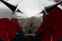 В Париже совершено нападение на представителя Рособоронэкспорта