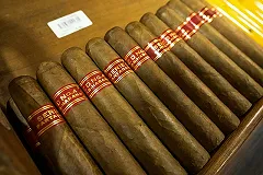 Россиянин пытался привезти из Доминиканы кокаин в сигарах