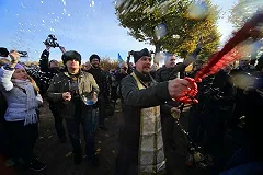 Центр ЛГБТ в Екатеринбурге пожаловался в Центр «Э» по поводу школьных плакатов