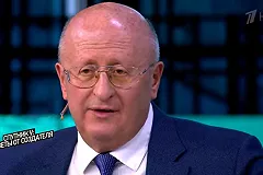 Гинцбург заявил о нулевой смертности после вакцинации «Спутником V»