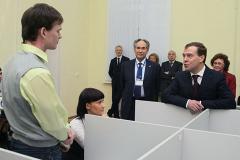 Сбербанк подсчитал уровень зарплат молодых специалистов в России