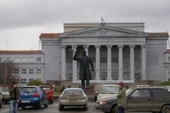 Миронов предложил сделать образование в Екатеринбурге полностью бесплатным