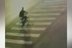 В Екатеринбурге мужчина поджег здание крупной электросетевой компании «Россети Урал»