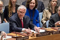 Госсекретарь США назвал очень конструктивной беседу Трампа и Путина