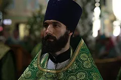 Помощник митрополита Евгения, обвинявшийся в сексуальных нападениях, ушел на СВО