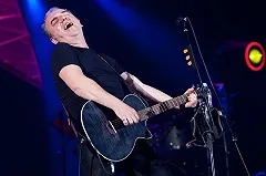 В Екатеринбурге полиция не дала петь песни в метро группе «Чайф»