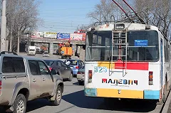 В Екатеринбурге водитель ВАЗа покалечил двух пассажирок троллейбуса