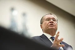 Улюкаев призвал как можно скорее повысить пенсионный возраст