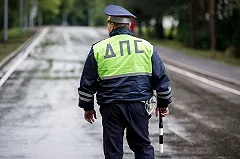 Уволенный за пьяное ДТП из ГИБДД зам Демина пошёл работать дорожником