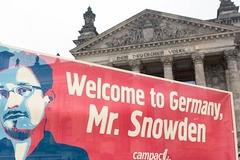 Сноуден попросил политического убежища в Бразилии