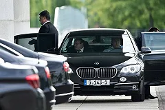 Кремль назвал место возможной встречи Путина и Порошенко