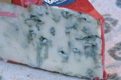 В России изготовили сыр с плесенью