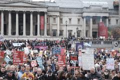 Британцы в Лондоне вышли на митинг против политики правительства