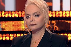 Концерты Ларисы Долиной начали массово отменять по всей стране
