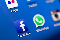 В Казахстане чиновникам запретили пользоваться смартфонами на работе