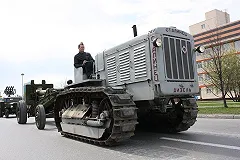 По улицам Верхней Пышмы проехала техника времён Великой Отечественной войны