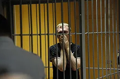 Адвокат заявил об отсутствии наркотиков на руках и в организме Голунова