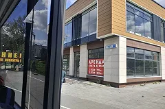 Судьбу участка над станцией метро «Бажовская» будут решать дальше в суде