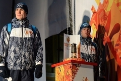 «Если не отойдешь, я тебе ухо откушу!»