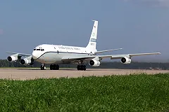 Военные инспекторы из США и Украины проведут полет над Россией