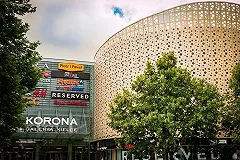 Куйвашев объяснил, почему «Леруа Мерлен» работает, а другие крупные магазины открыть нельзя