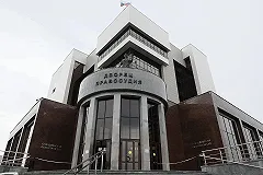 В Екатеринбурге суд отказался выпускать из СИЗО 15-летнего лицеиста-скинхеда