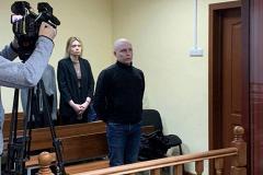 Сбивший насмерть ребёнка в Екатеринбурге водитель отказывается платить семье погибшей