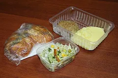 Работников ДЭУ в Екатеринбурге начнут обеспечивать горячим питанием