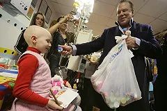 Микки Рурк похудел на 15 килограммов ради боксерского поединка в Москве