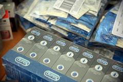 ФАС завела дело из-за рекламы презервативов Durex