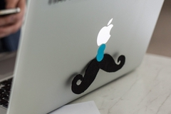 Apple выпустит планшеты и ноутбуки для бедных