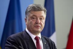 Порошенко обвинил Россию в ведении войны против Украины