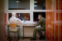 Установлен новый антирекорд: в Свердловской области зафиксировали более 400 заболевших COVID-19