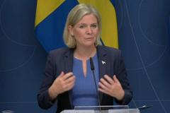 Премьер Швеции подала в отставку