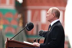 Украина никак не упоминается в поздравлении Путина с 9 мая