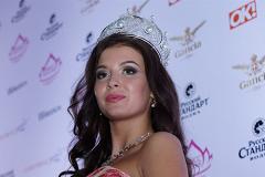 «Мисс Россия-2015» стала студентка из Екатеринбурга София Никитчук