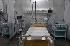 В Екатеринбурге ещё одну клинику отдают для лечения больных коронавирусом