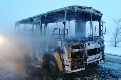 На Урале сгорел школьный автобус