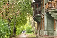 На Уралмаше снесли два барака