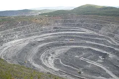 Сотрудников 16 свердловских предприятий отправили в отпуска на время ЧМ-2018