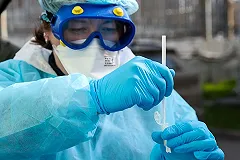 Эпидемиолог объяснила, почему коронавирусных больных осенью станет еще больше