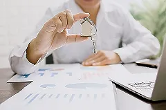 Многодетная мать из Свердловской области сообщила, на что потратит почти 100 миллионов, выигранных в лотерею