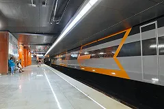 «На мне бомба!». В Москве женщина решила проверить бдительность охраны метро