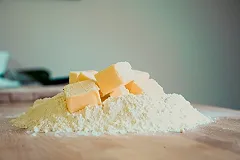 Диетолог назвал полезную альтернативу сливочному маслу