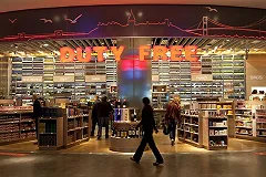 Медведев предложил ввести в России tax free